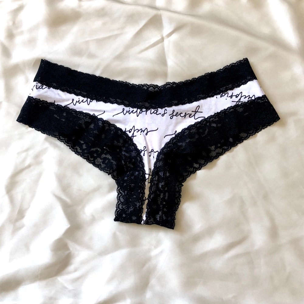 VS Cheeky Pantie - Small